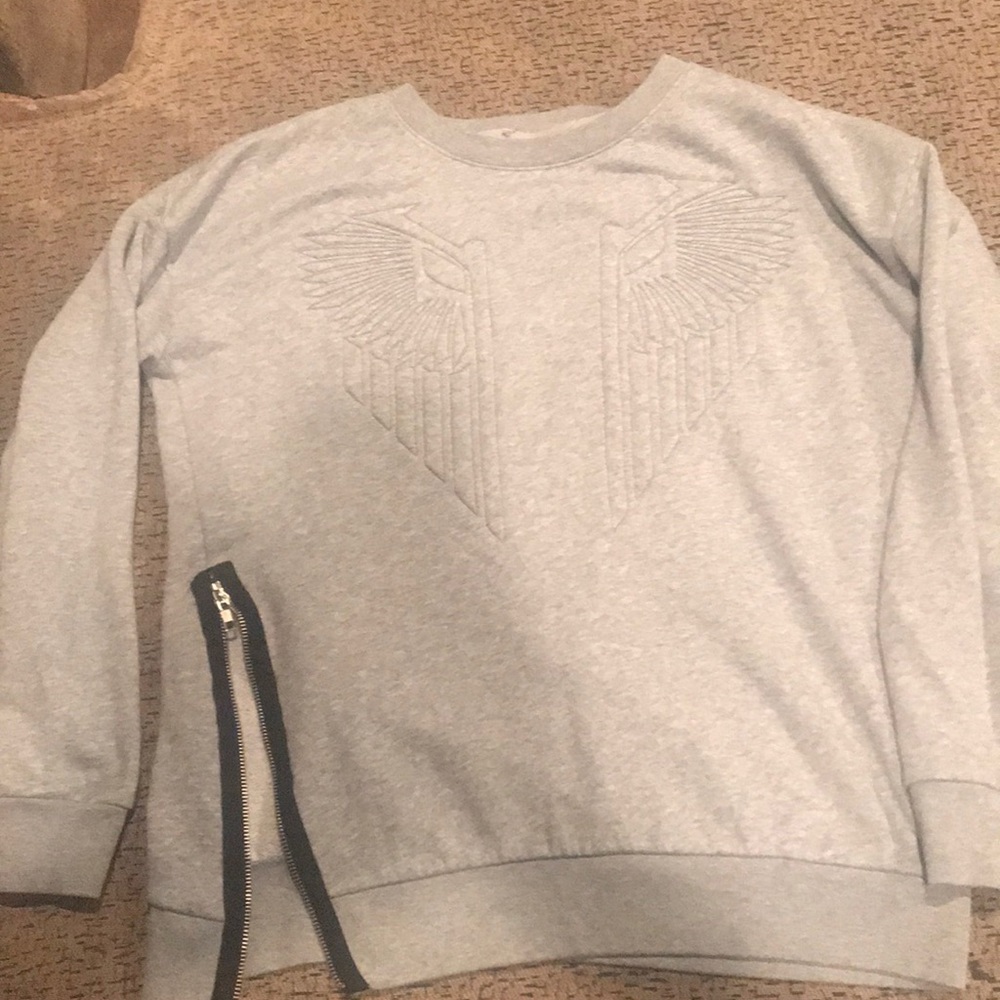 Grey Sweatshirt